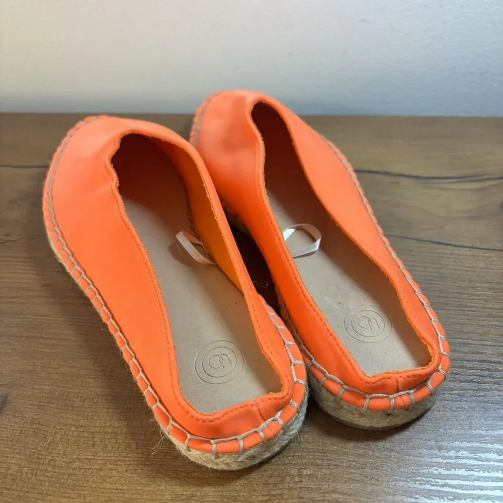 Urban Outfitters Neoprene Neon Orange Espadrille Slip-On Size 6 M